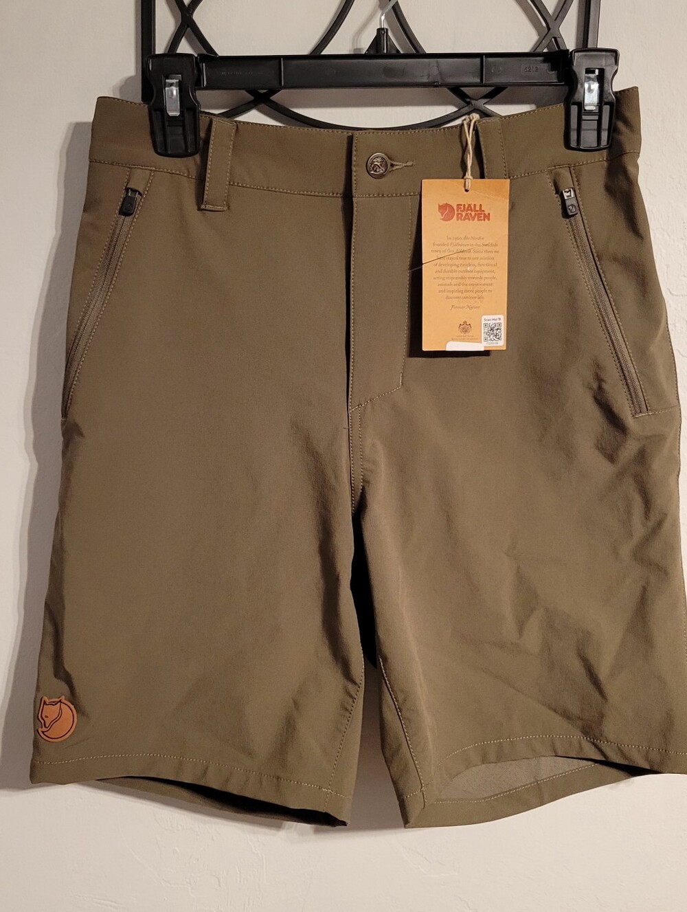 $125 NWT FJALL RAVEN ABISKO TRAIL STRETCH SHORTS OLIVE LAUREL GREEN SZ 30 WAIST